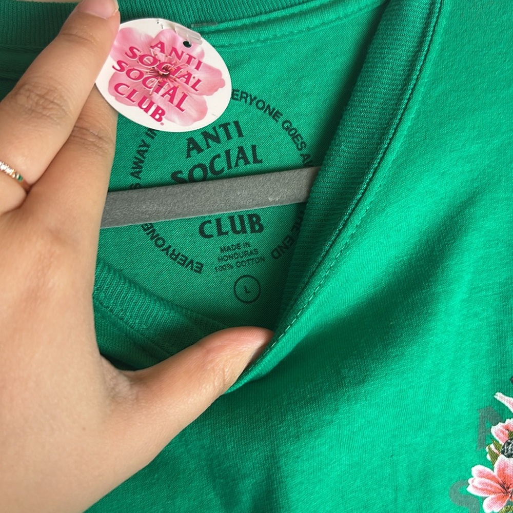 Anti Social Social Club Hokkaido 3M Tee
Green - Picture 8 of 9